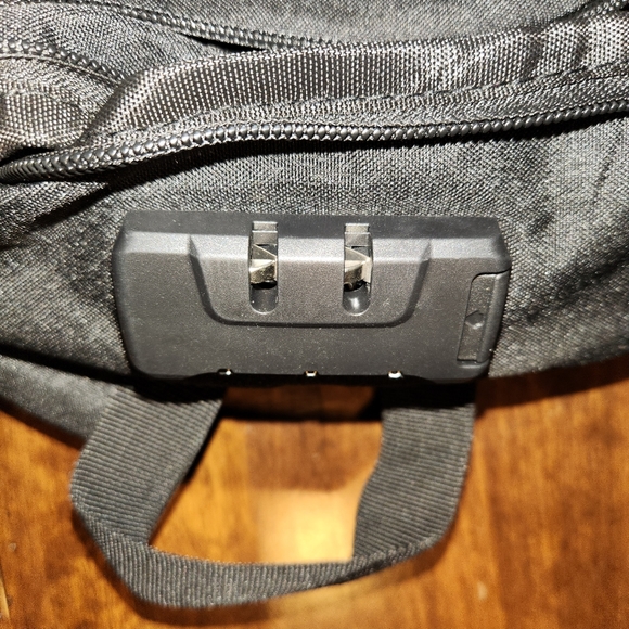 Laptop Backpack,Business Travel Anti Theft Backpack Gift for Men Women with USB - Picture 7 of 12